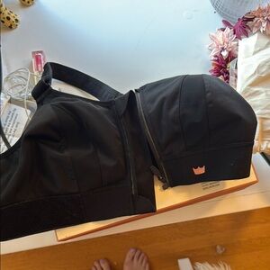 SHEFIT Luxe Black Sports Bra